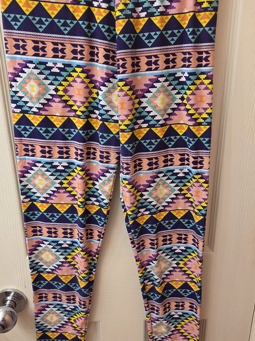 Multicolor Aztec Print Leggings